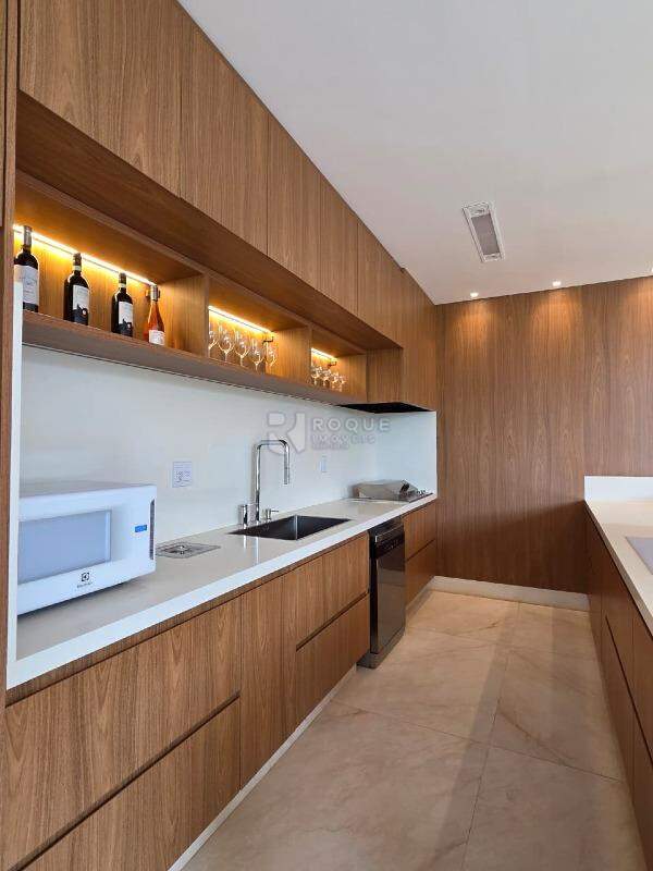 Casa em condomínio à venda no bairro Residencial Ilha de Bali: Cozinha
