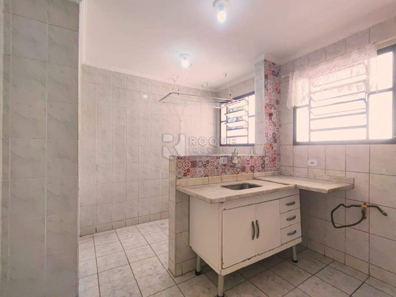 Apartamento para aluguel no bairro Jardim Ipiranga: Cozinha