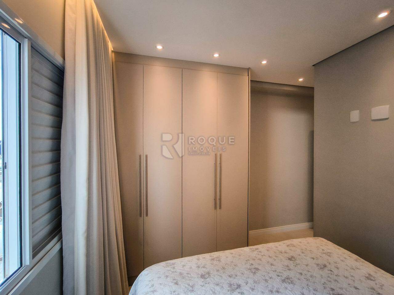 Apartamento à venda no bairro Chácara Boa Vista da Graminha: SUÍTE