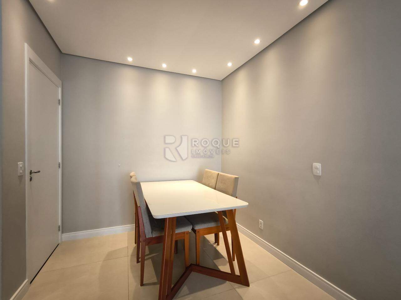 Apartamento à venda no bairro Chácara Boa Vista da Graminha: SALA DE JANTAR