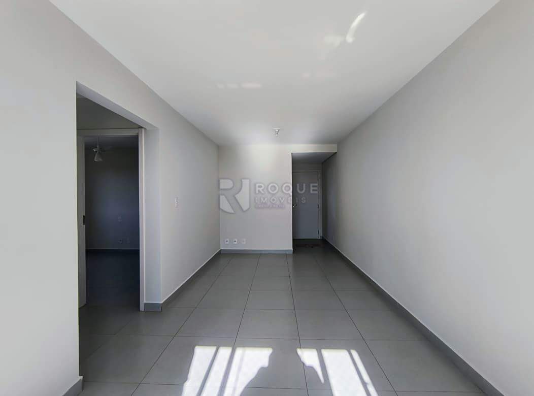 Apartamento para aluguel no bairro Parque Egisto Ragazzo: Sala
