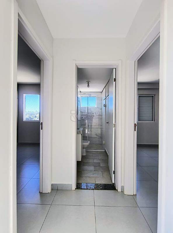 Apartamento para aluguel no bairro Parque Egisto Ragazzo: Hall