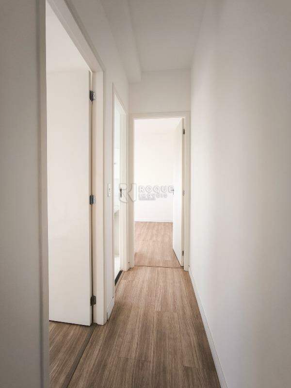 Apartamento à venda no bairro Jardim do Lago: CORREDOR INTERNO
