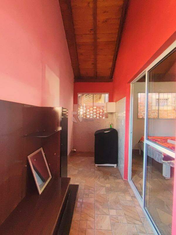 Casa em condomínio para aluguel no bairro Jardim Nova Limeira: Quintal