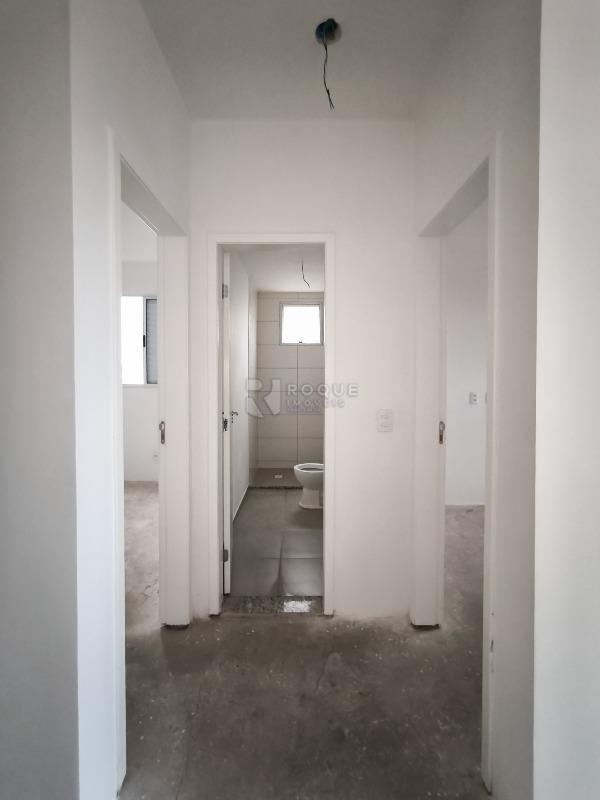 Apartamento à venda no bairro Vale das Esmeraldas: ÁREA DE CIRCULAÇÃO
