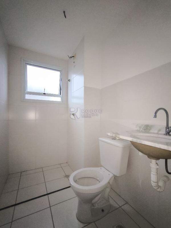 Apartamento à venda no bairro Residencial Jardins de Limeira: BANHEIRO SOCIAL