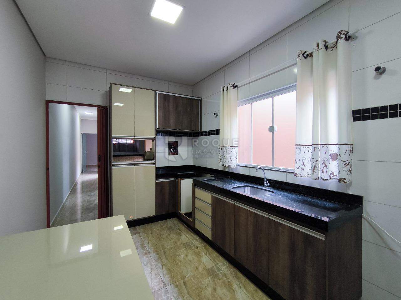 Casa Residencial para aluguel no bairro Jardim dos Jequitibás: COZINHA