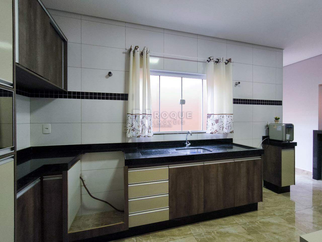 Casa Residencial para aluguel no bairro Jardim dos Jequitibás: COZINHA