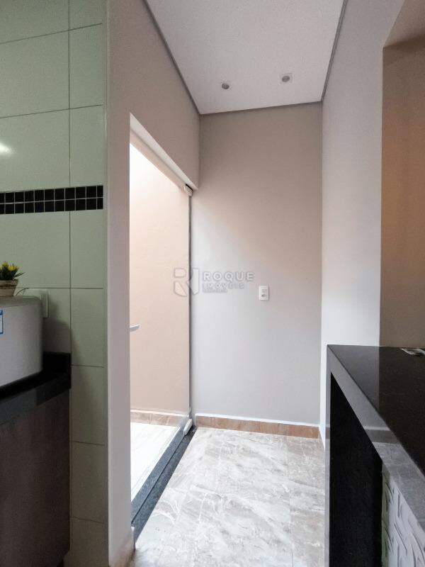 Casa Residencial para aluguel no bairro Jardim dos Jequitibás: ÁREA DE CIRCULAÇÃO