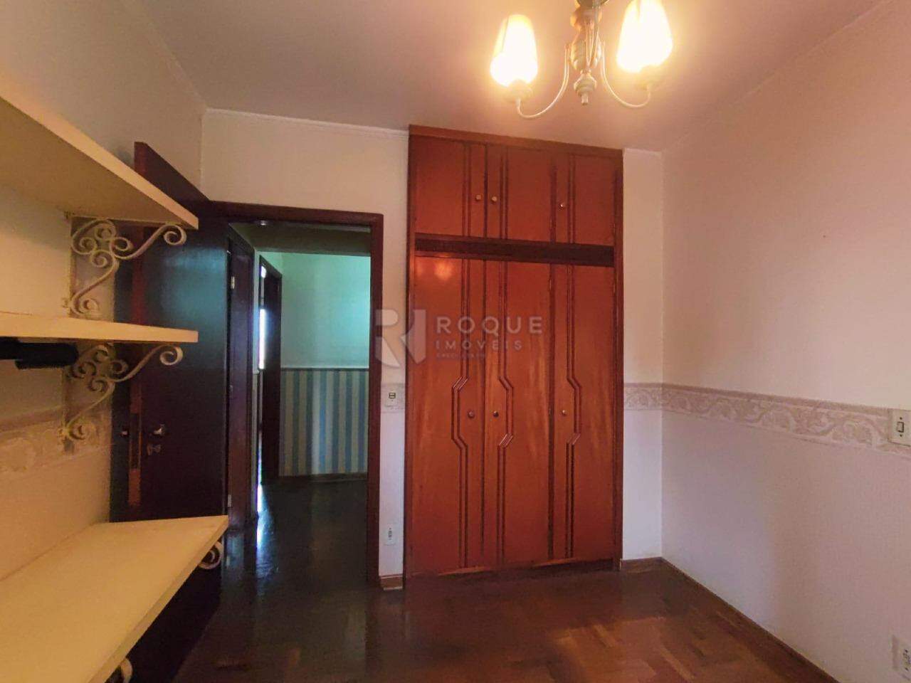Apartamento para aluguel no bairro Centro: Dormitório 4