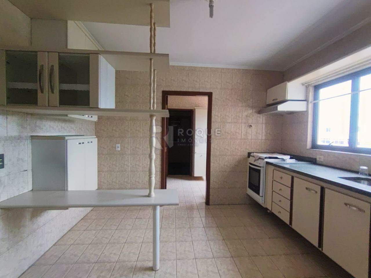 Apartamento para aluguel no bairro Centro: Cozinha