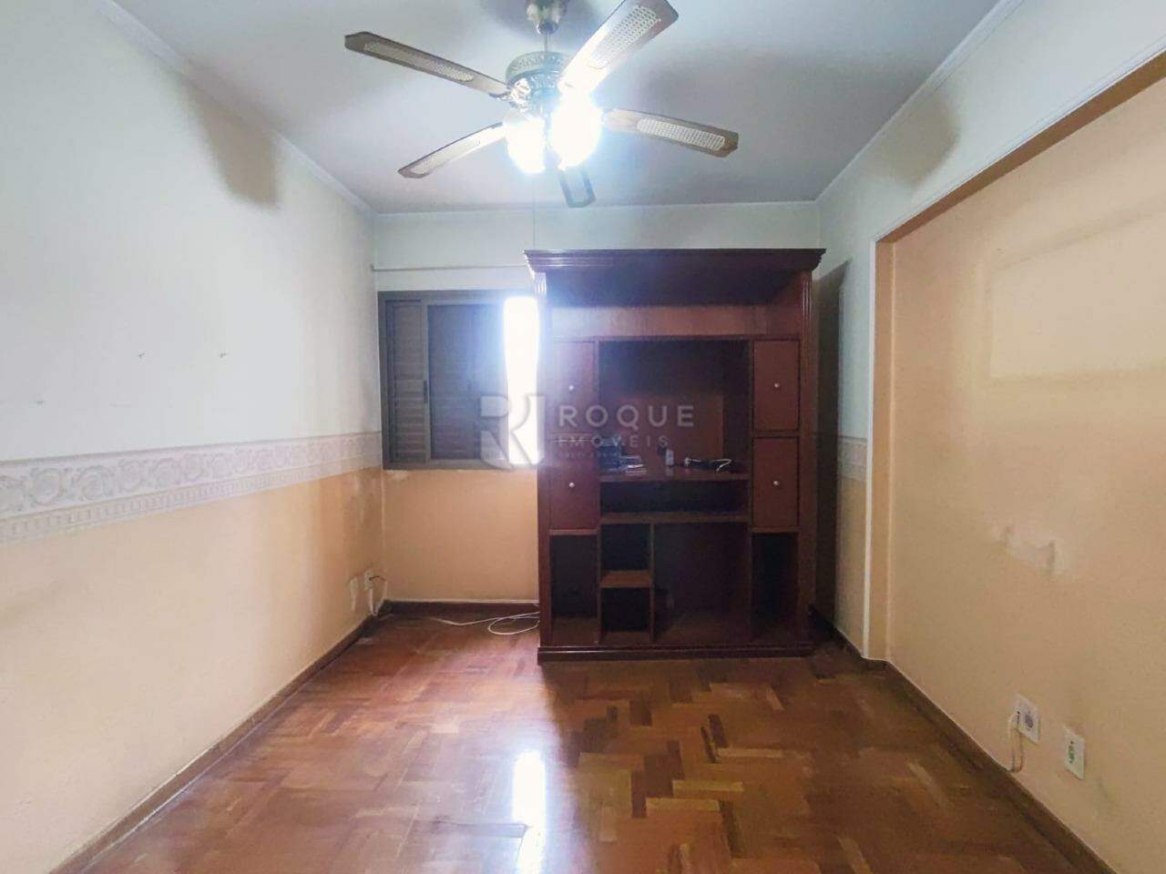Apartamento para aluguel no bairro Centro: Dormitório 3