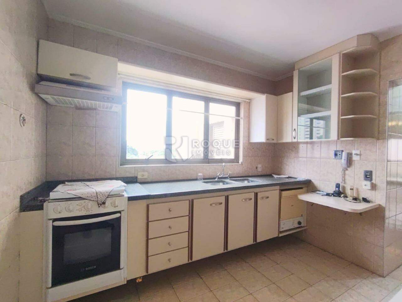 Apartamento para aluguel no bairro Centro: Cozinha