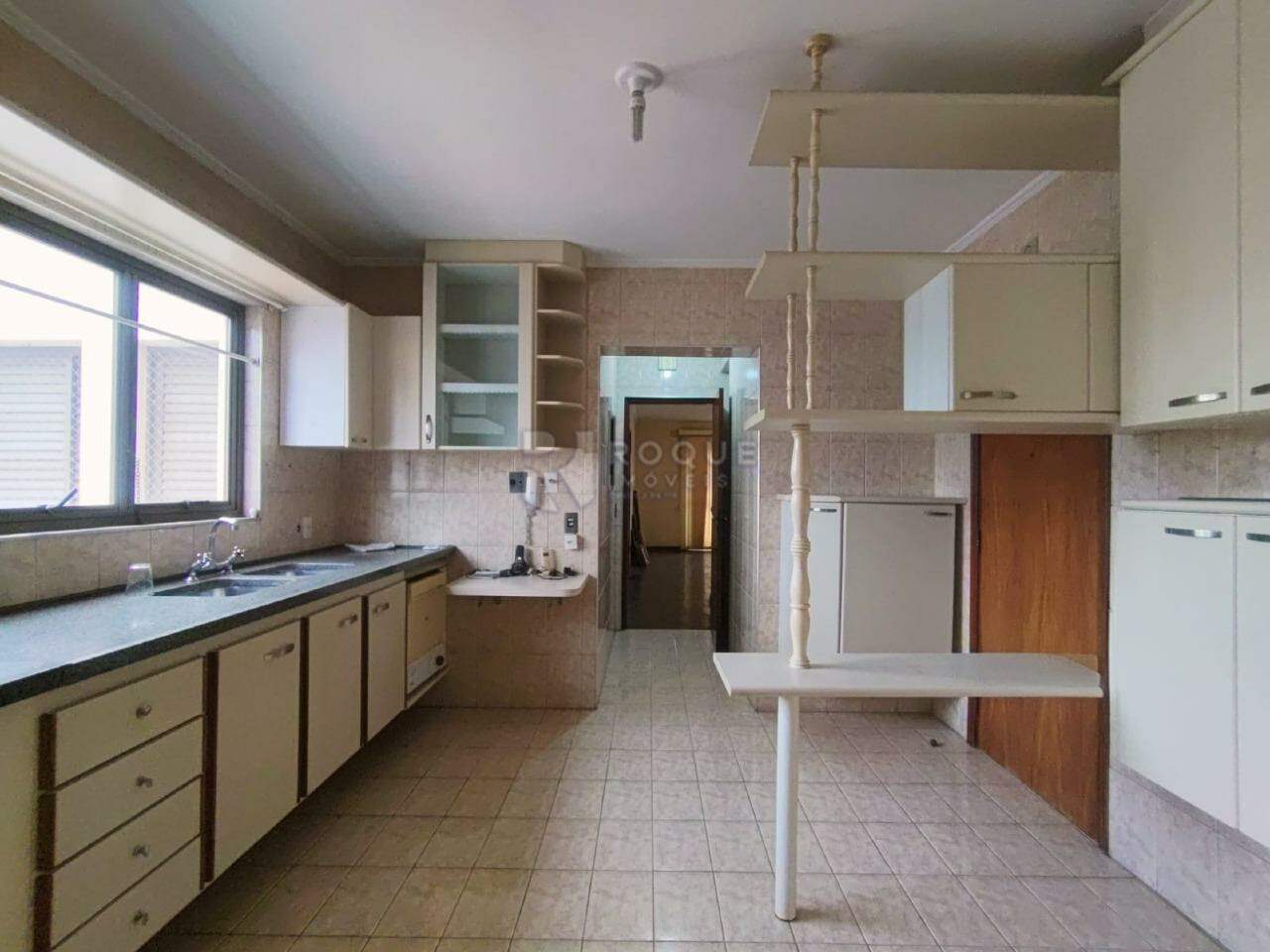 Apartamento para aluguel no bairro Centro: Cozinha