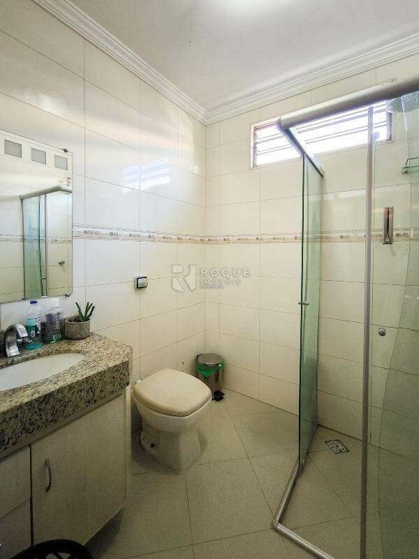 Casa Residencial à venda no bairro Parque Residencial Aeroporto: BANHEIRO SOCIAL