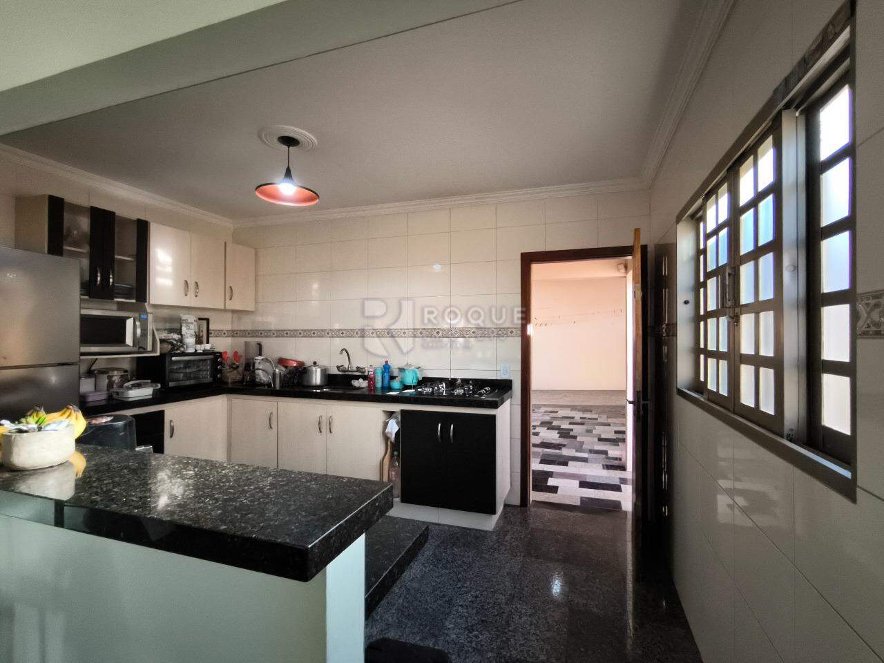 Casa Residencial à venda no bairro Parque Residencial Aeroporto: COZINHA