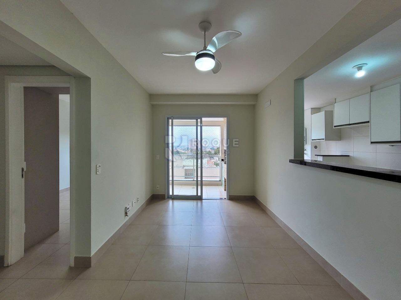 Apartamento à venda no bairro Jardim Santo André: Sala