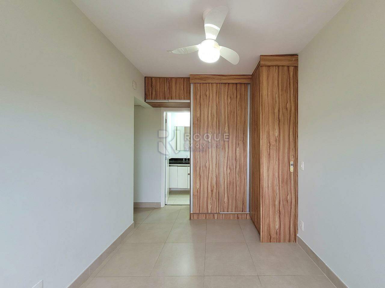 Apartamento à venda no bairro Jardim Santo André: Suíte