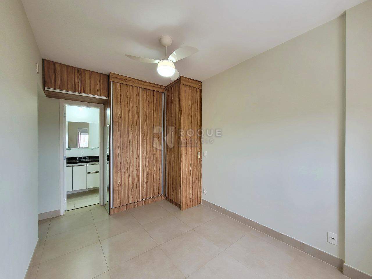 Apartamento à venda no bairro Jardim Santo André: Suíte