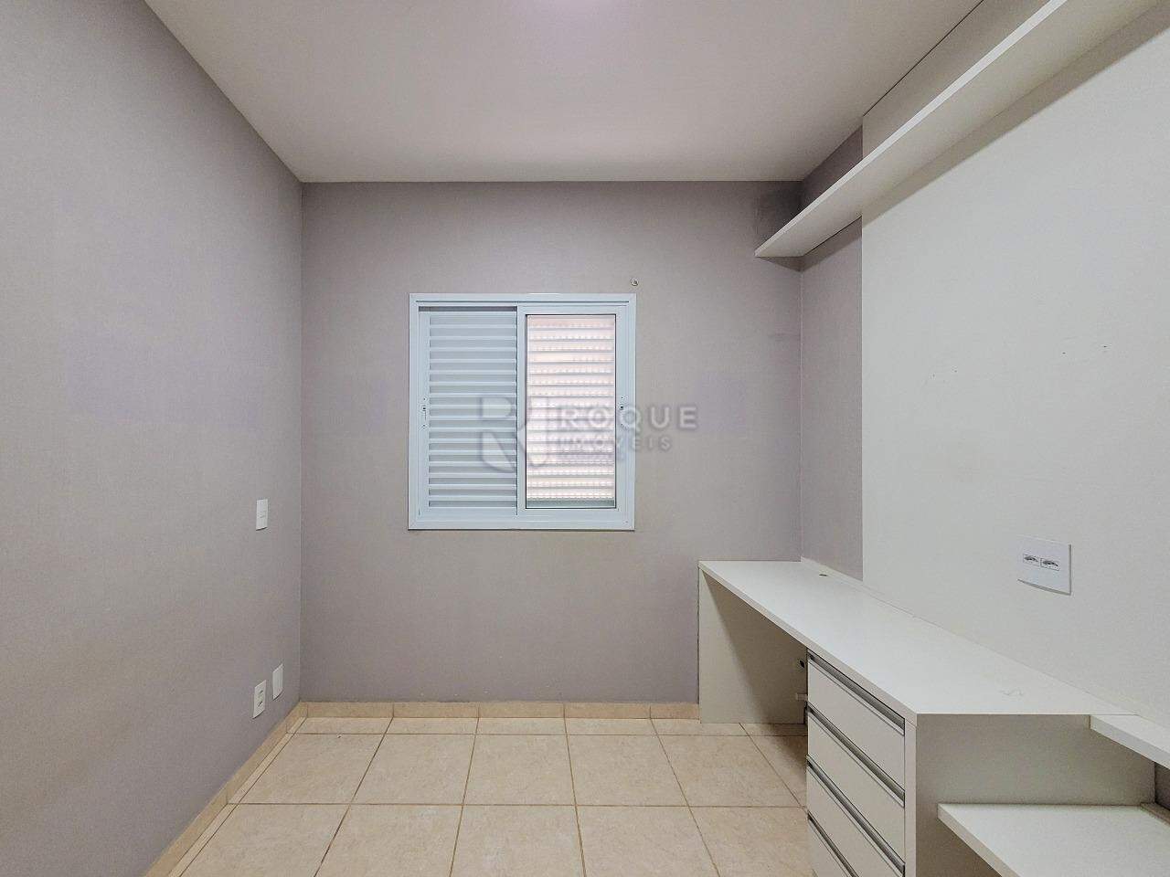 Apartamento à venda no bairro Chácaras Antonieta: Dormitório 1
