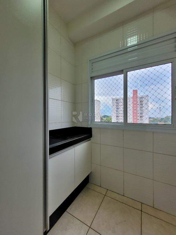Apartamento à venda no bairro Chácaras Antonieta: Área de serviço