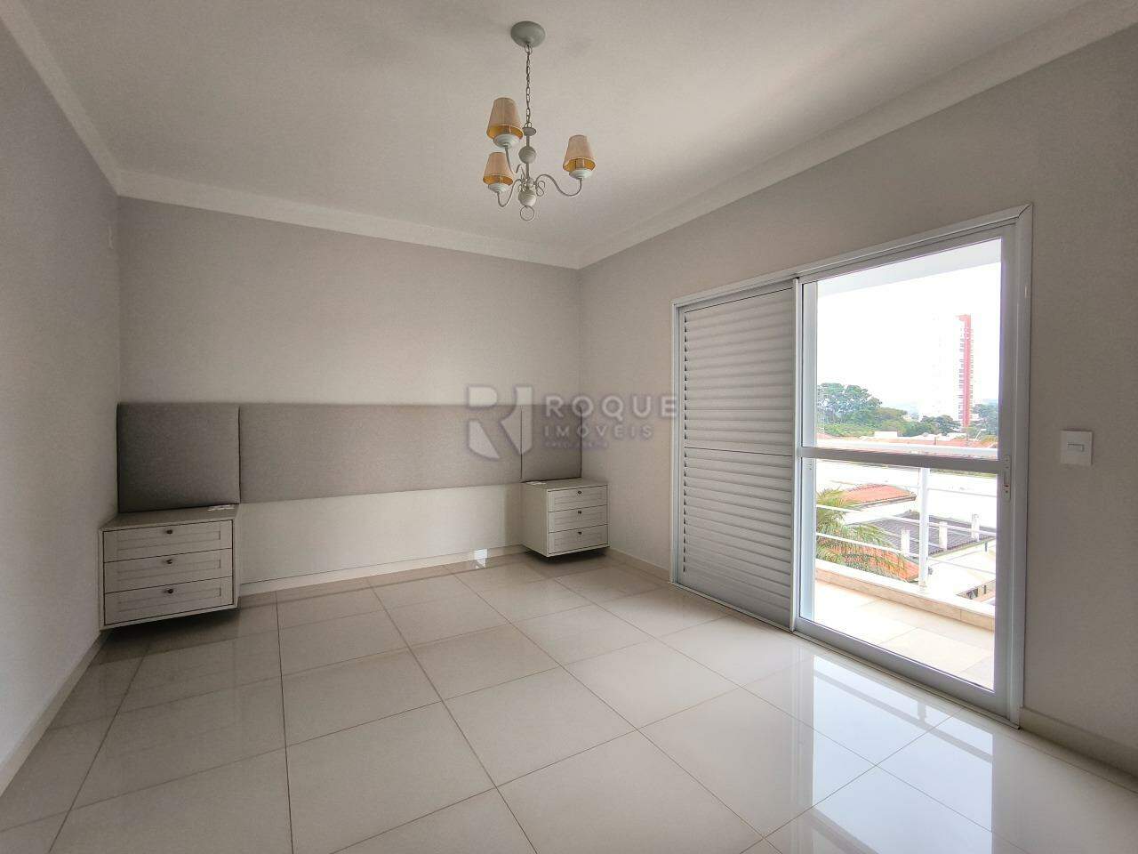 Casa em condomínio à venda no bairro Jardim Residencial Monsenhor Rossi: SUÍTE 2