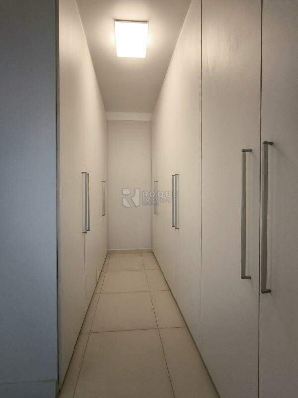 Casa em condomínio à venda no bairro Jardim Residencial Monsenhor Rossi: CLOSET SUÍTE 2