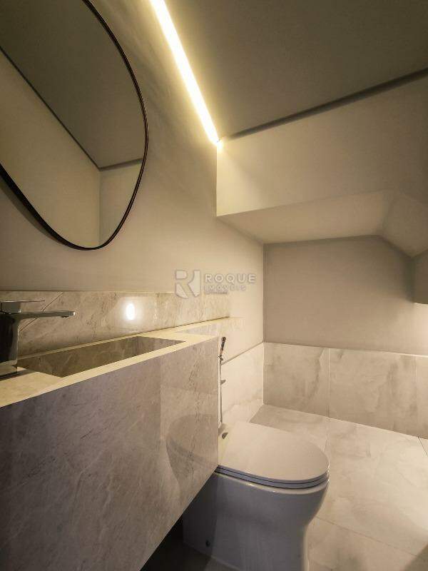 Casa em condomínio à venda no bairro Residenciais Fazenda Itapema: LAVABO