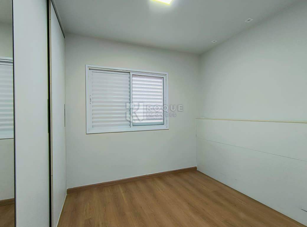 Apartamento para aluguel no bairro Jardim São Roque: Dormitório 03 suíte