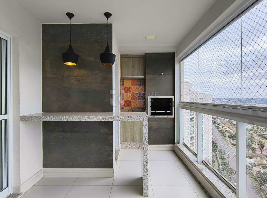 Apartamento para aluguel no bairro Jardim São Roque: Sacada