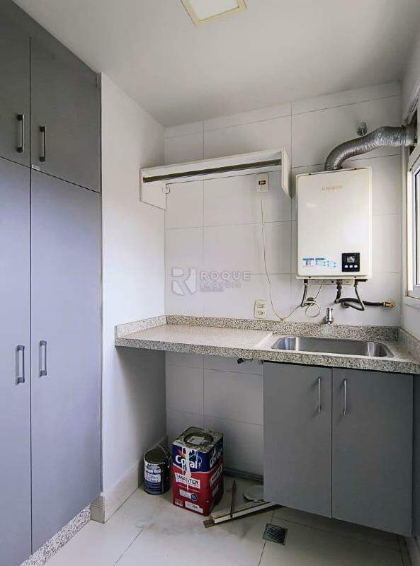 Apartamento para aluguel no bairro Jardim São Roque: Lavanderia