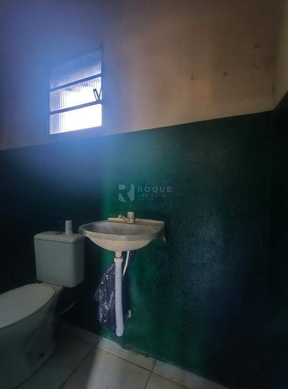 Barracão/Galpão para aluguel no bairro Jardim Nova Limeira: WC