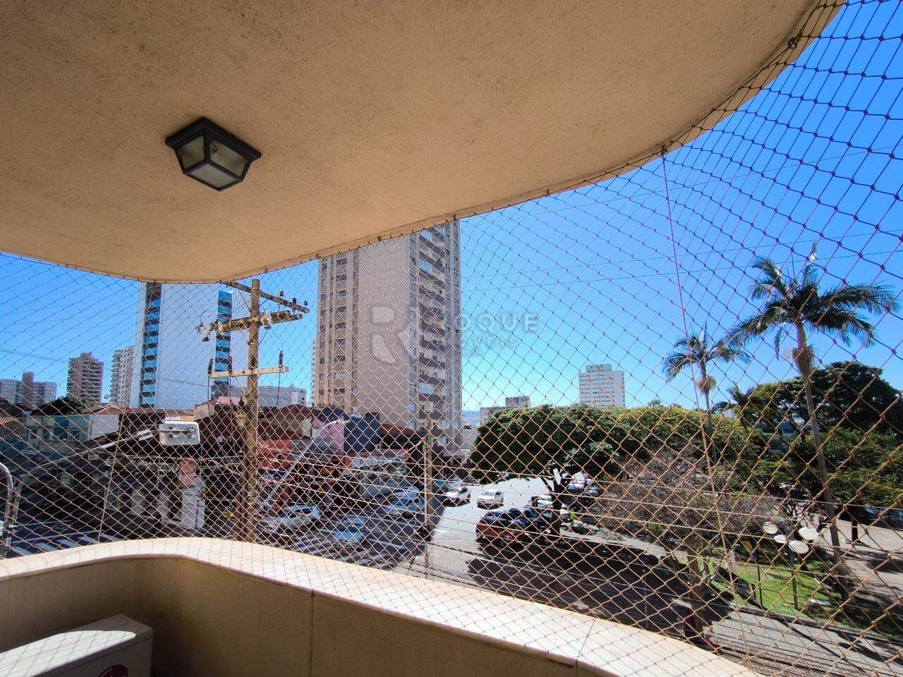 Apartamento à venda no bairro Centro: VISTA PARCIAL
