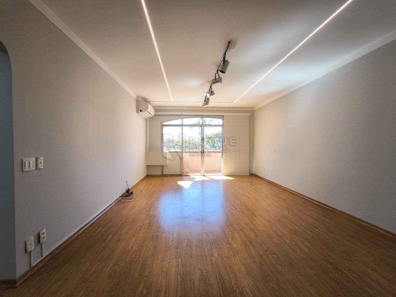 Apartamento à venda no bairro Centro: SALA DE ESTAR