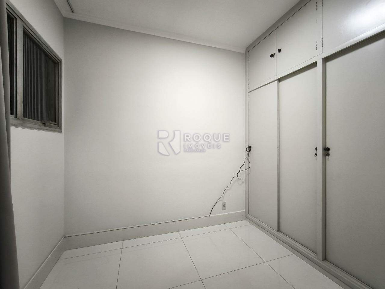 Apartamento à venda no bairro Centro: DESPEJO