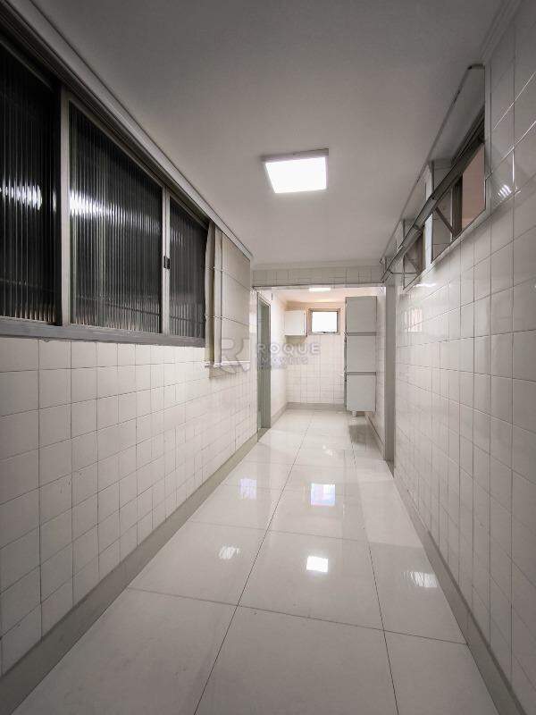 Apartamento à venda no bairro Centro: ÁREA DE SERVIÇO
