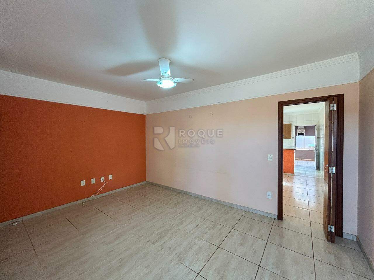 Casa Residencial para aluguel no bairro Jardim Santa Catarina: Sala