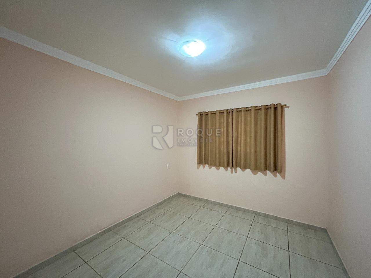Casa Residencial para aluguel no bairro Jardim Santa Catarina: Dormitório 1