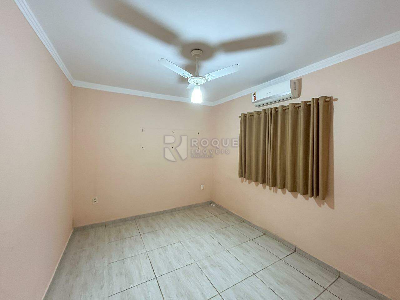Casa Residencial para aluguel no bairro Jardim Santa Catarina: Dormitório 2