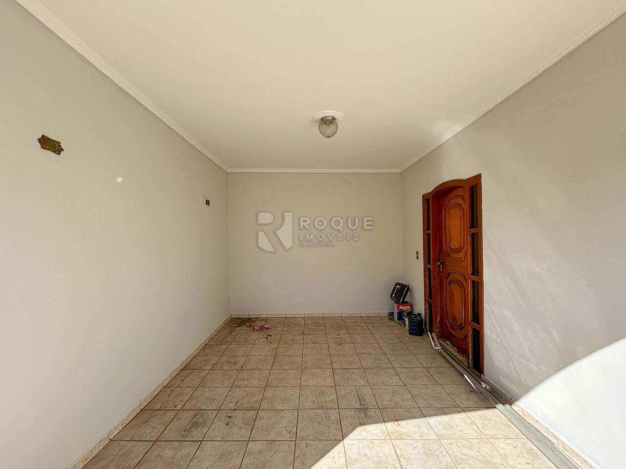 Casa Residencial para aluguel no bairro Parque Residencial Aeroporto: Garagem