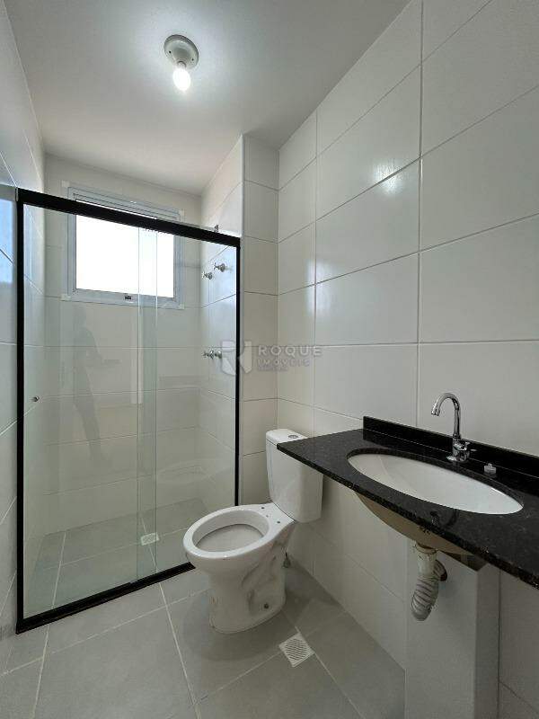 Apartamento para aluguel no bairro Jardim Santa Adélia: WC social 