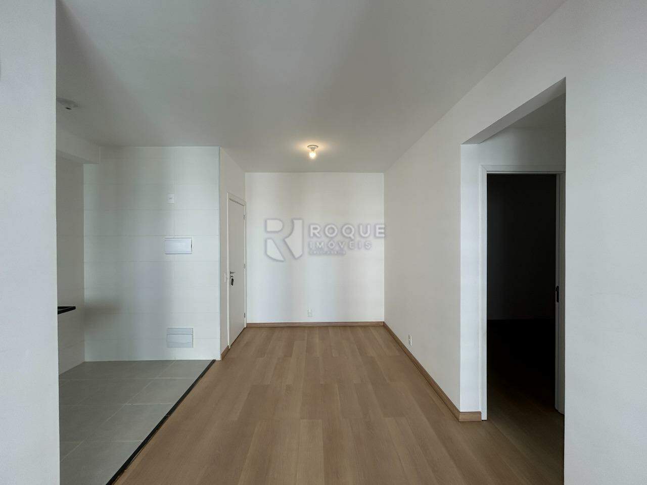 Apartamento para aluguel no bairro Jardim Santa Adélia: Sala 