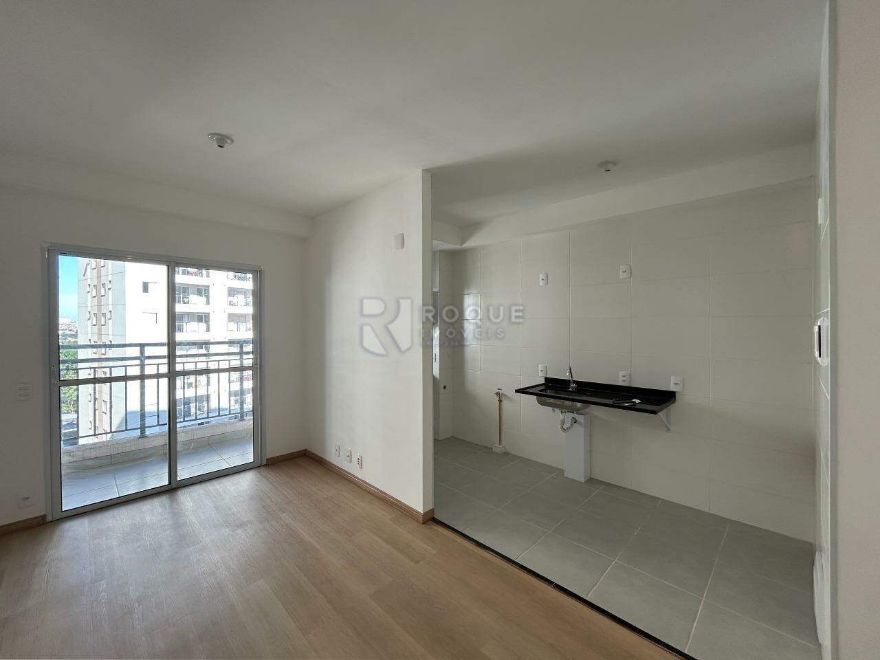 Apartamento para aluguel no bairro Jardim Santa Adélia: Sala / Cozinha 