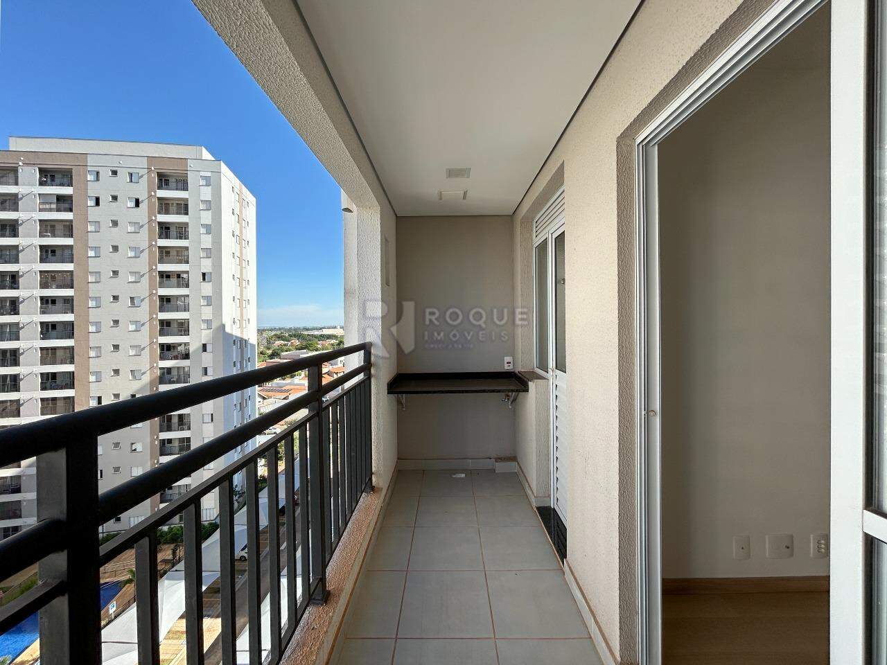 Apartamento para aluguel no bairro Jardim Santa Adélia: Sacada 