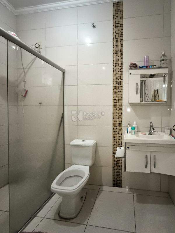 Casa Residencial à venda no bairro Jardim Ipanema: WC SUÍTE