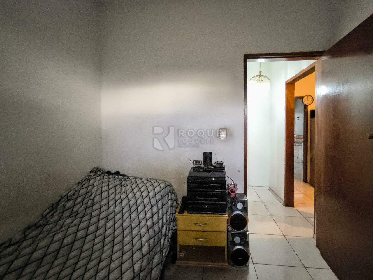Casa Residencial à venda no bairro Jardim Ipanema: DORMITÓRIO