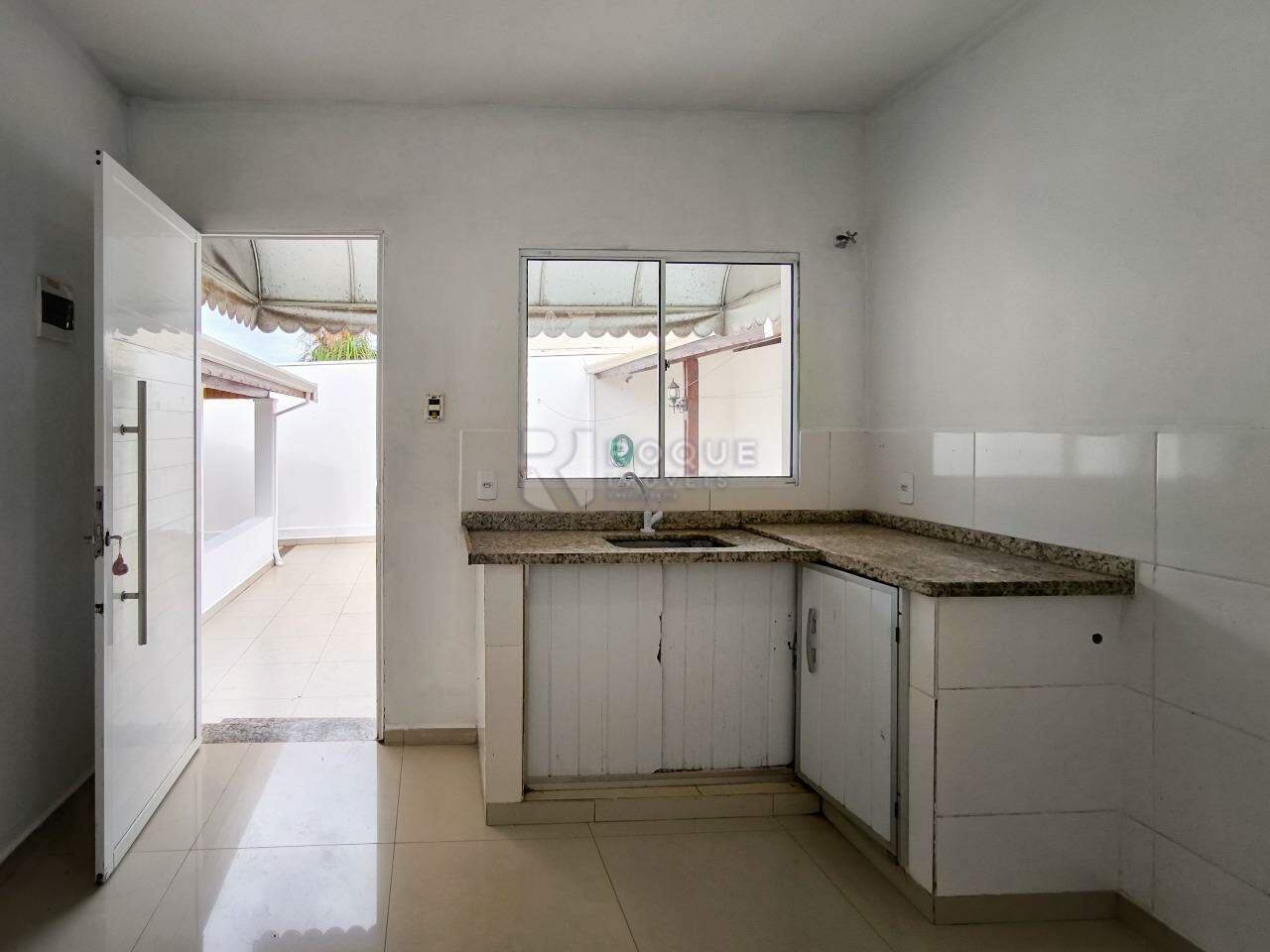 Casa Residencial à venda no bairro Jardim Nova Itália: COZINHA EDÍCULA