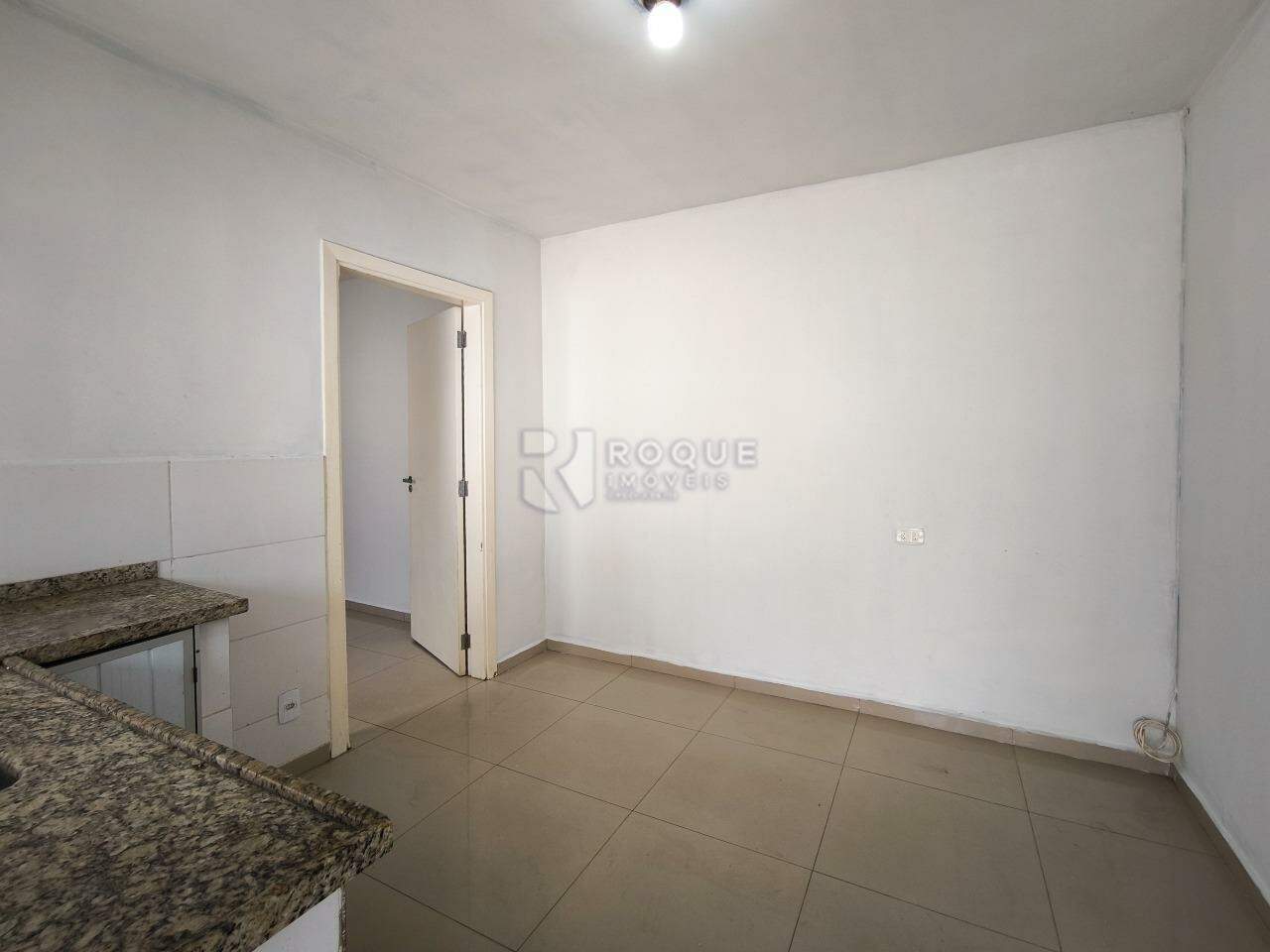 Casa Residencial à venda no bairro Jardim Nova Itália: COZINHA EDÍCULA