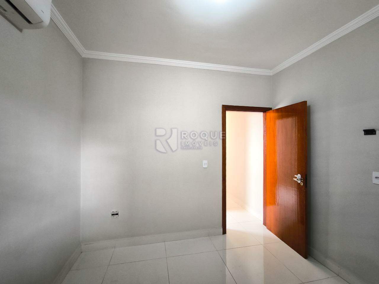 Casa Residencial à venda no bairro Jardim Nova Itália: DORMITÓRIO 1