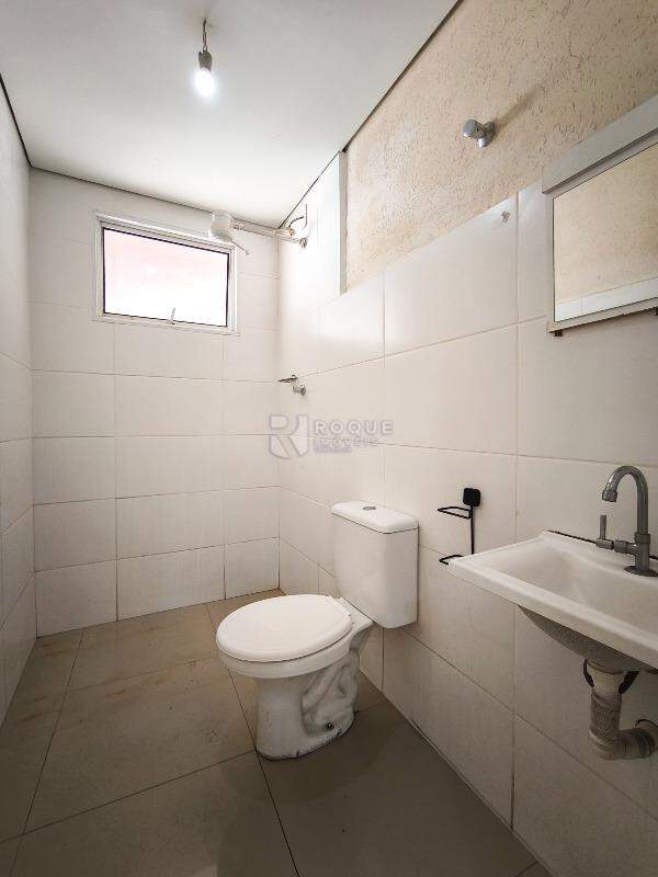 Casa Residencial à venda no bairro Jardim Nova Itália: BANHEIRO SOCIAL EDÍCULA